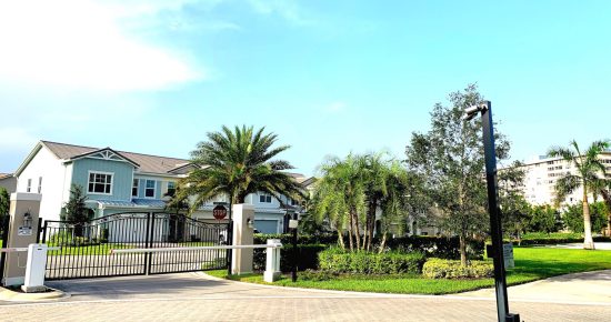 Parkview At Hillcrest South Florida Townhomes